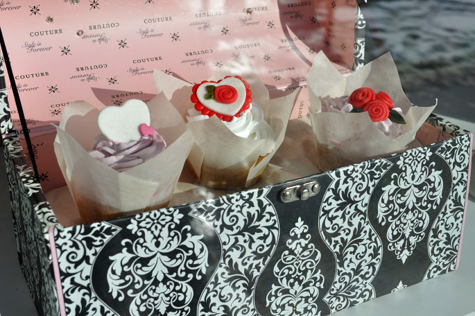 Welcome Thimble Cakes! Thimble Cakes, Valentine's Offerings. Eco-friendly.