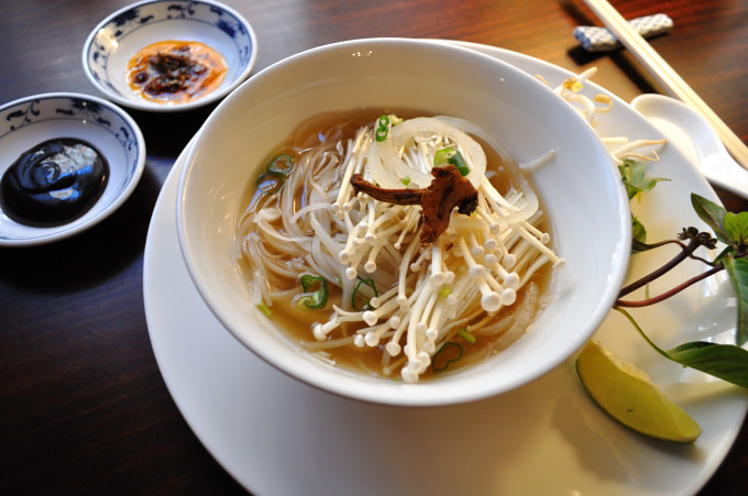 Enoki_Phở_a_la_Gypsy_2 Enoki_Phở_a_la_Gypsy_2